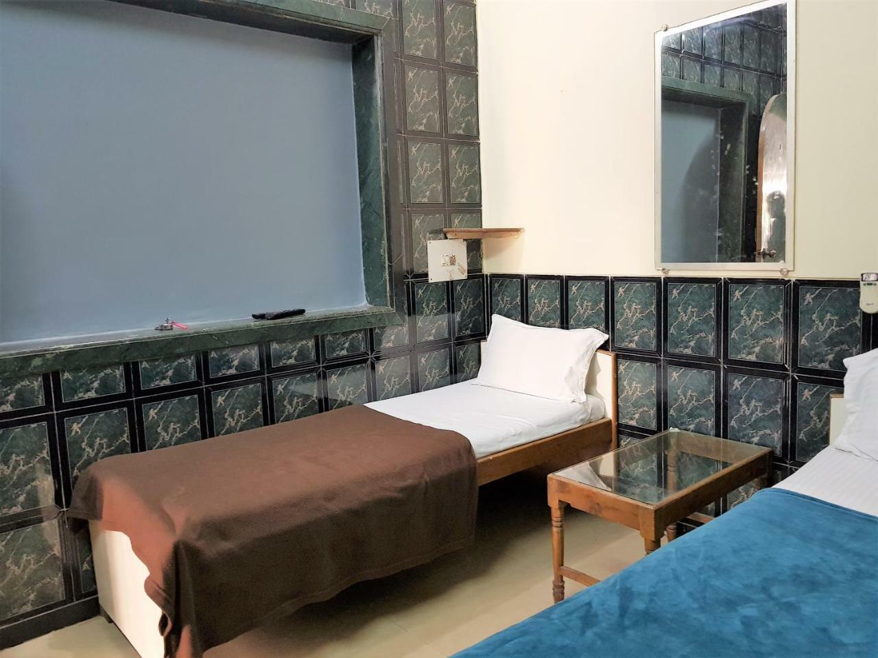 Hotel Hexa Metro Plaza Bombaj Zewnętrze zdjęcie